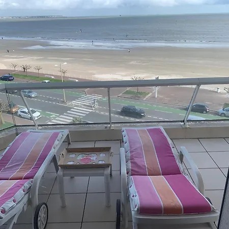 Appartement T3 Standing 4ème étage Casino 7 Pers